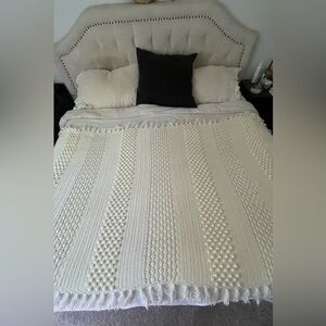 Vintage Handmade Crochet Afghan Throw Blanket White Popcorn XL